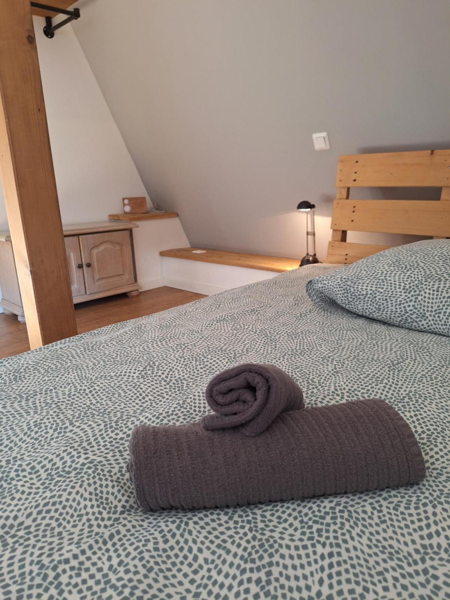 Bielefeld Zentral Komplette Fewo, 4 Schlafbereiche Bis Zu 8 Personen Buitenkant foto